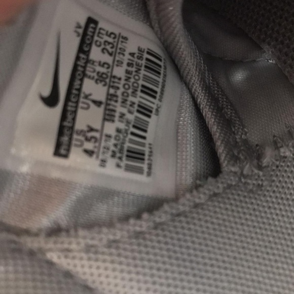 NIKE ROSHE - Picture 2 of 3